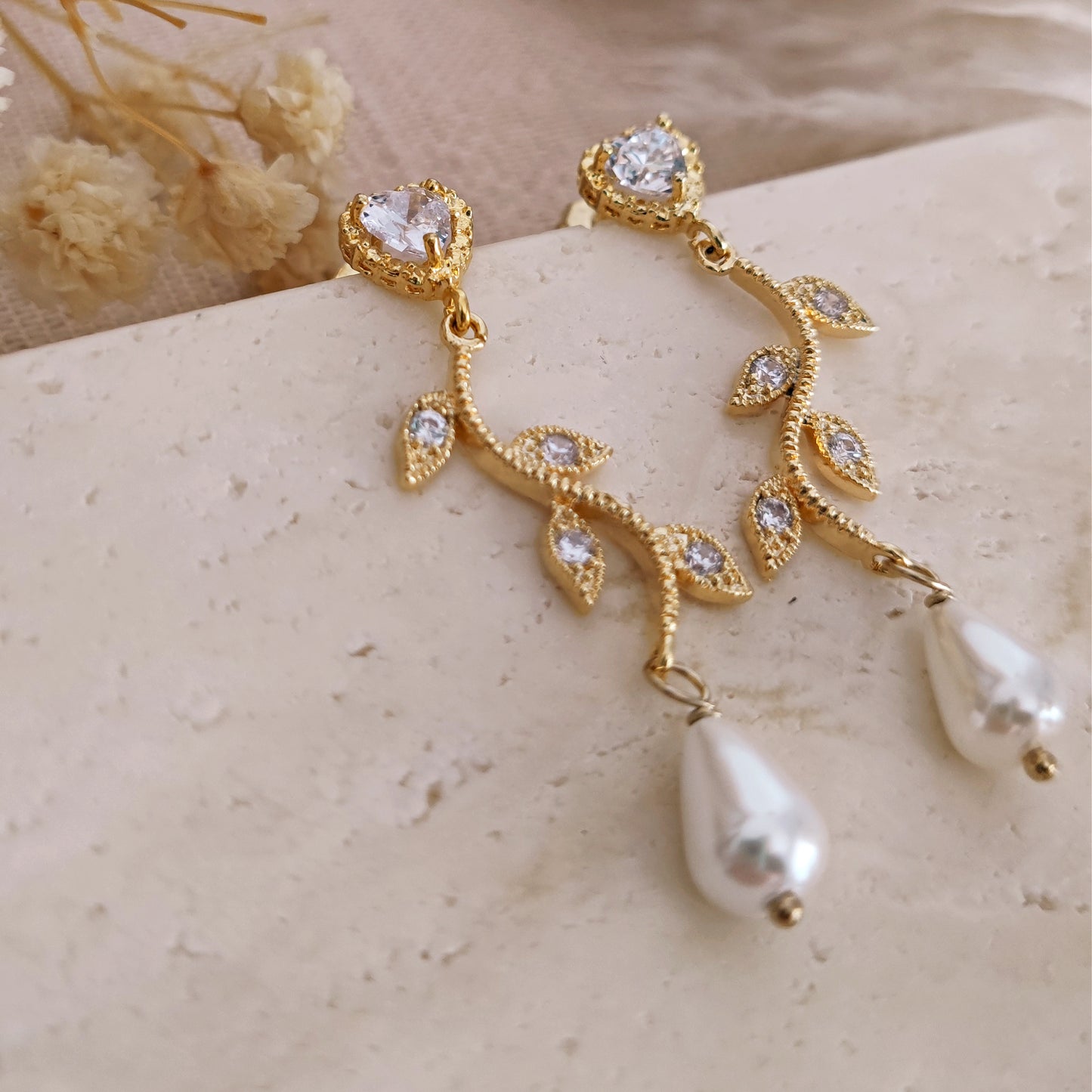 Heart Drop earrings with branches, crystals and drop pearls // MAURELLE