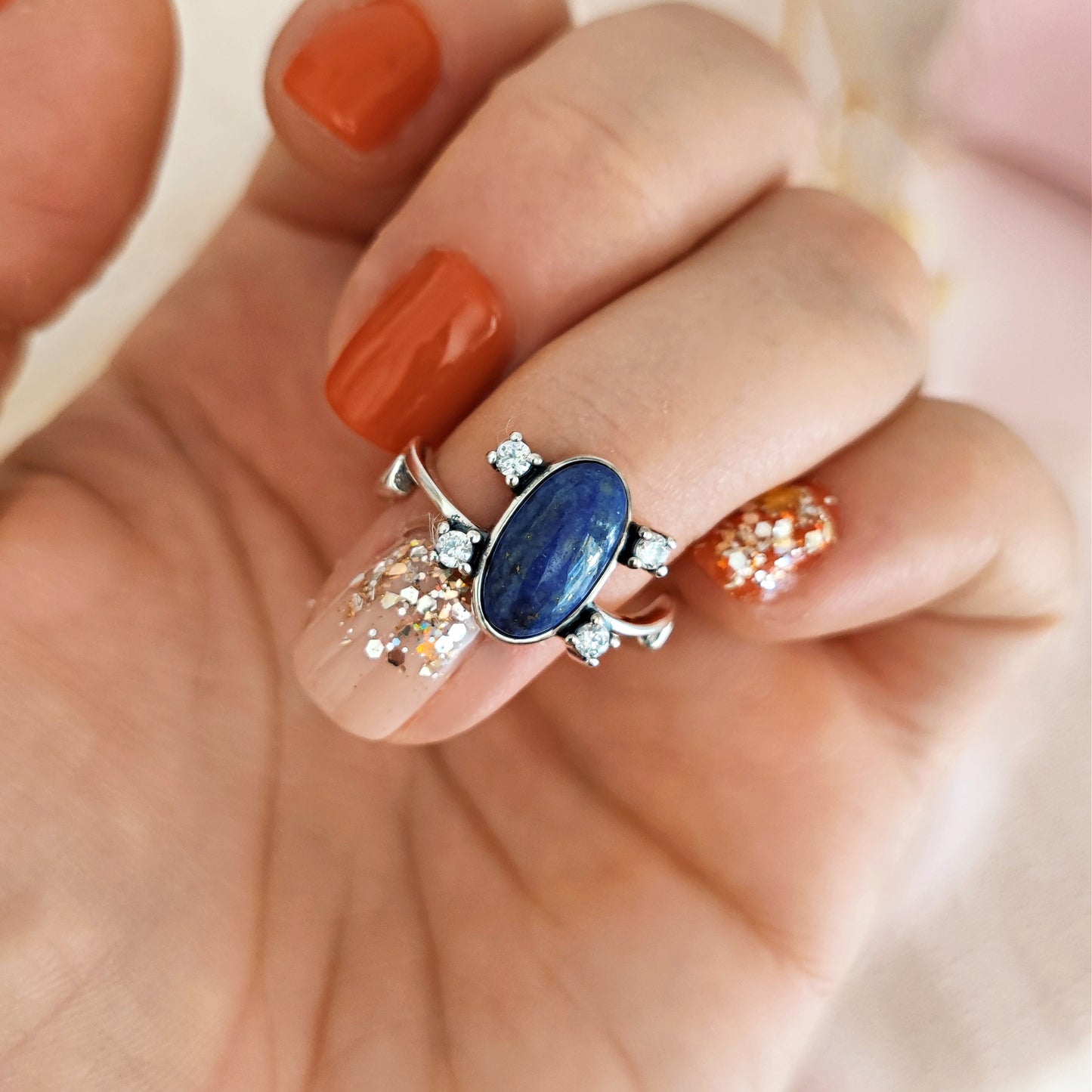 Daylight Lapislazuli ring with cubic zirconia