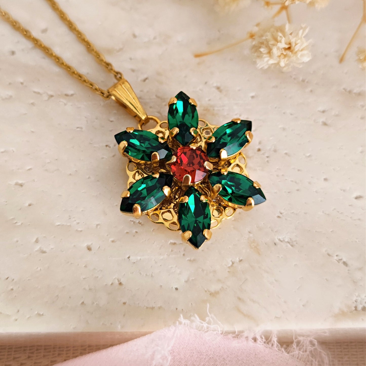 Anastasia Together in Paris Engraved Necklace New Color MAJESTIC GREEN M