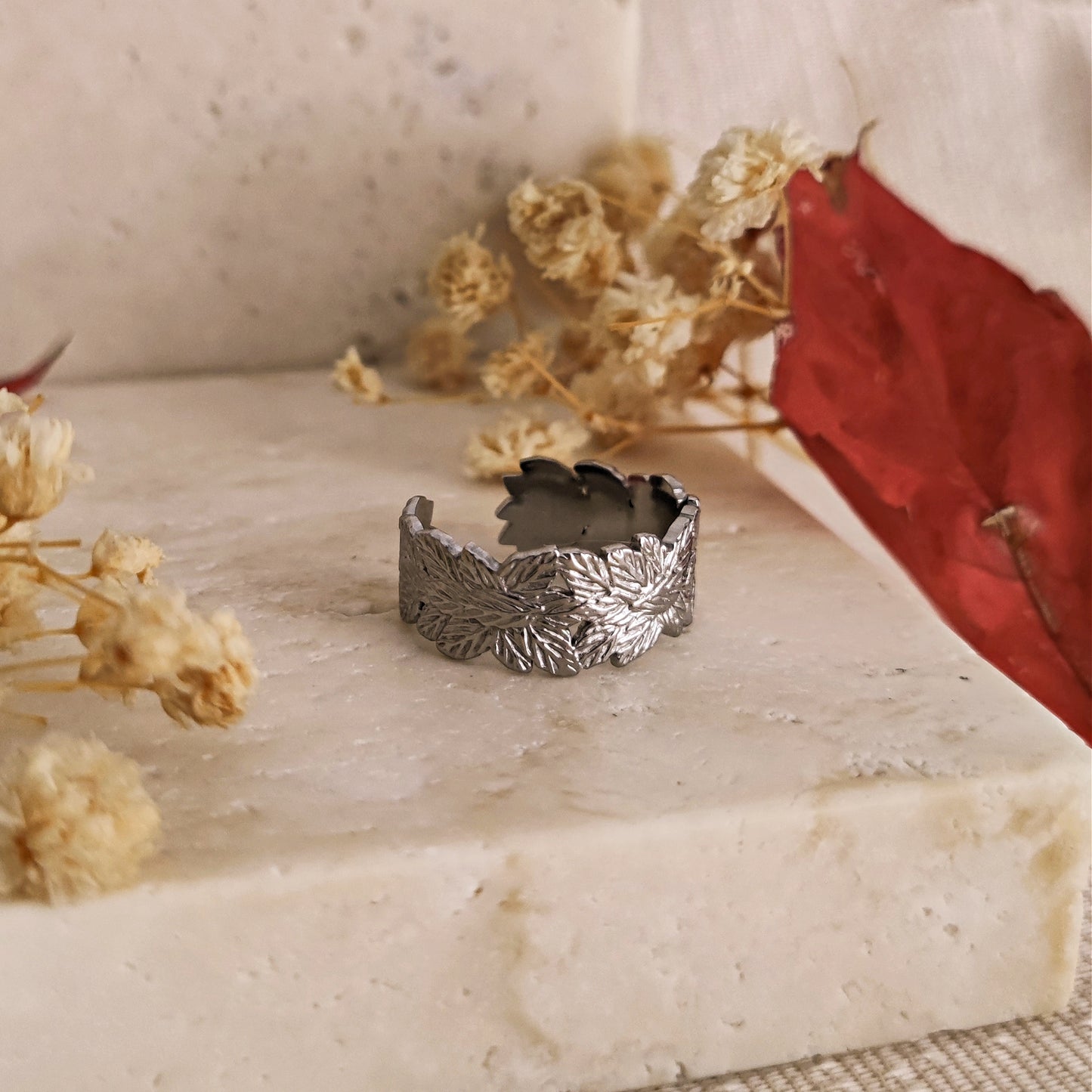 Anello a fascia "Under the Oak Tree"