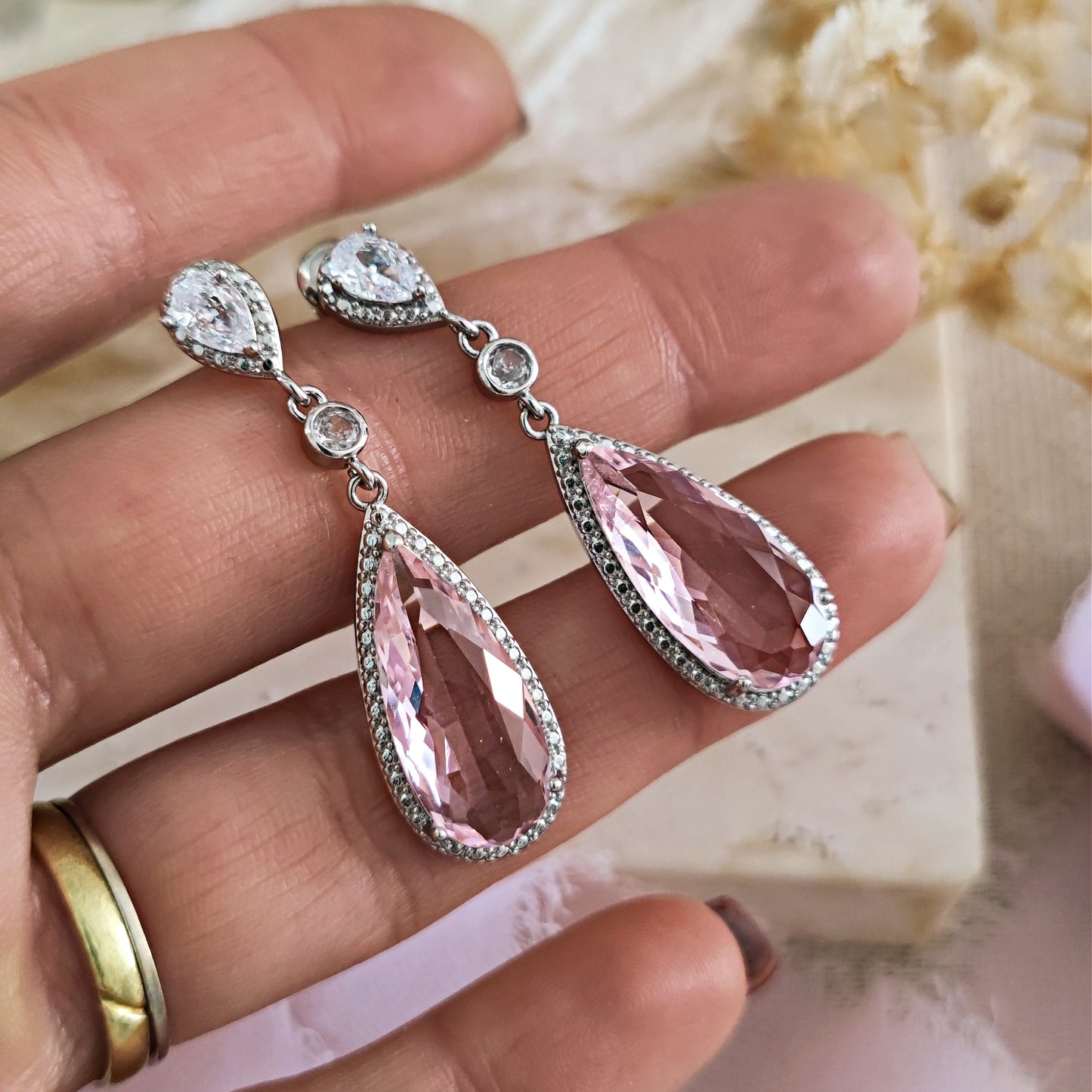 Orecchini Boho da sposa a goccia rodiati // CLARY