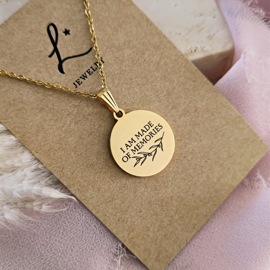 Collana "I Am Made of Memories"