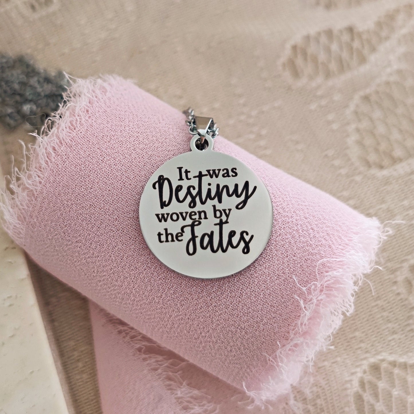 Collana Bookish Ade e Persefone, ATouch of Darkness inspired