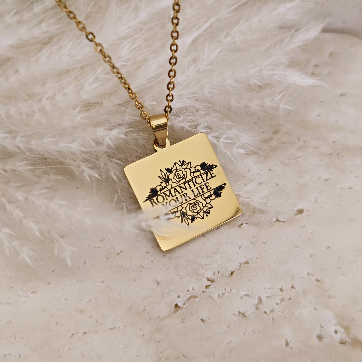 Collana Romanticize Your Life