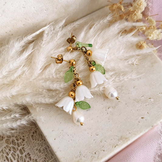 Lily of the Valley Cottagecore Earrings, Fairycore Fae Earrings, Floral Fairy Jewelry, Dangle Flower Earrings