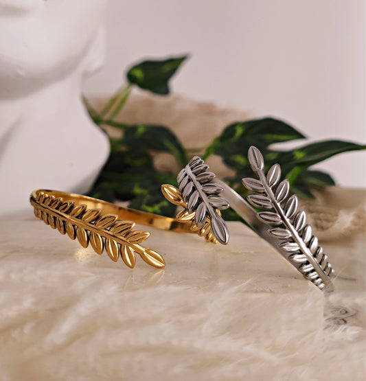 Bracciale rigido "Goddess Wrap" in acciaio