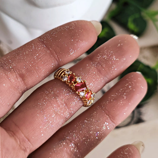 Anello regolabile "Persephone" con chicchi di melograno