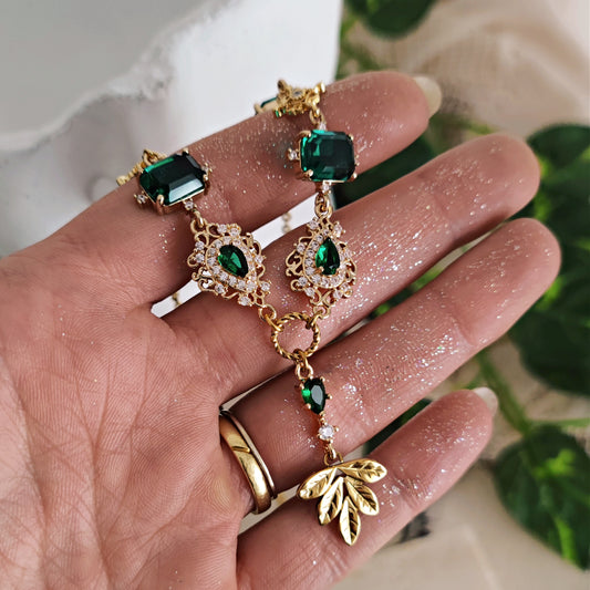 Collana choker "Demeter" verde smeraldo