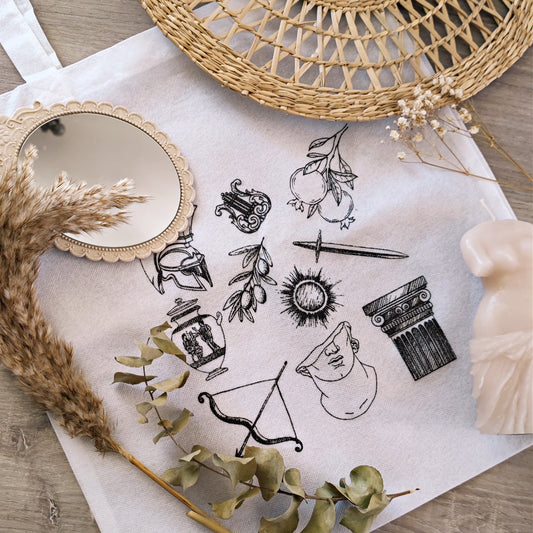 Non-woven tote bag "Heroes&Gods", white, 38x42cm