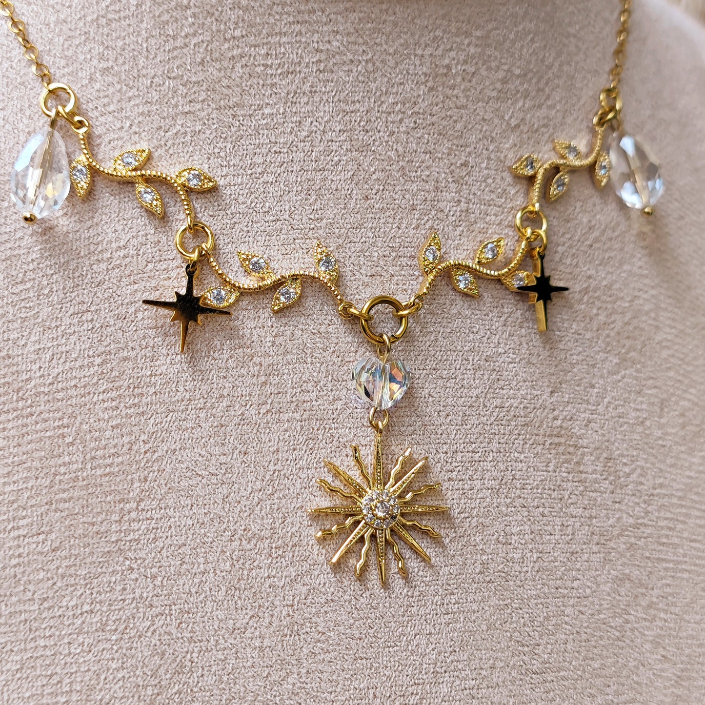 "Apollo & Daphne" choker Necklace