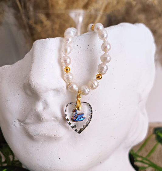 Collana choker "Leda and the Swan" con perle di fiume