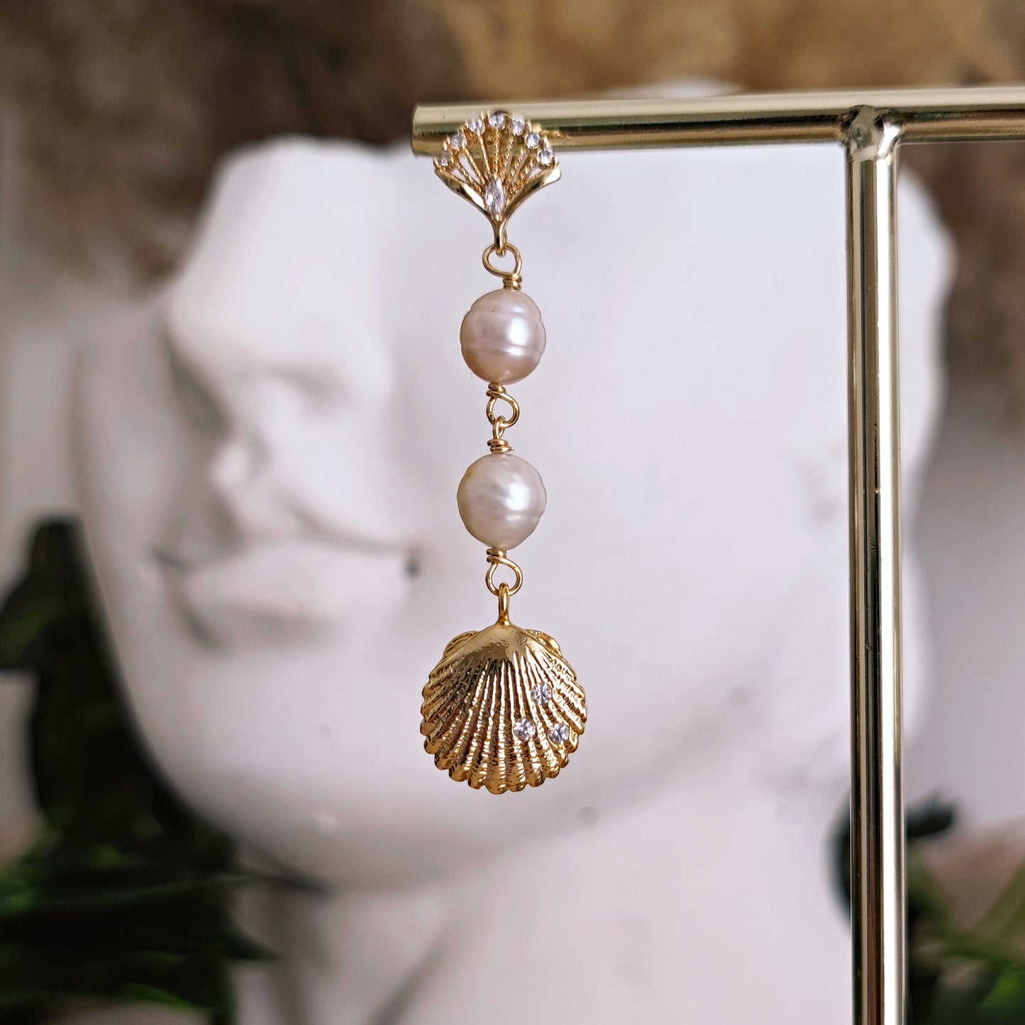 Orecchini "Goddess Aphrodite" perle e conchiglie