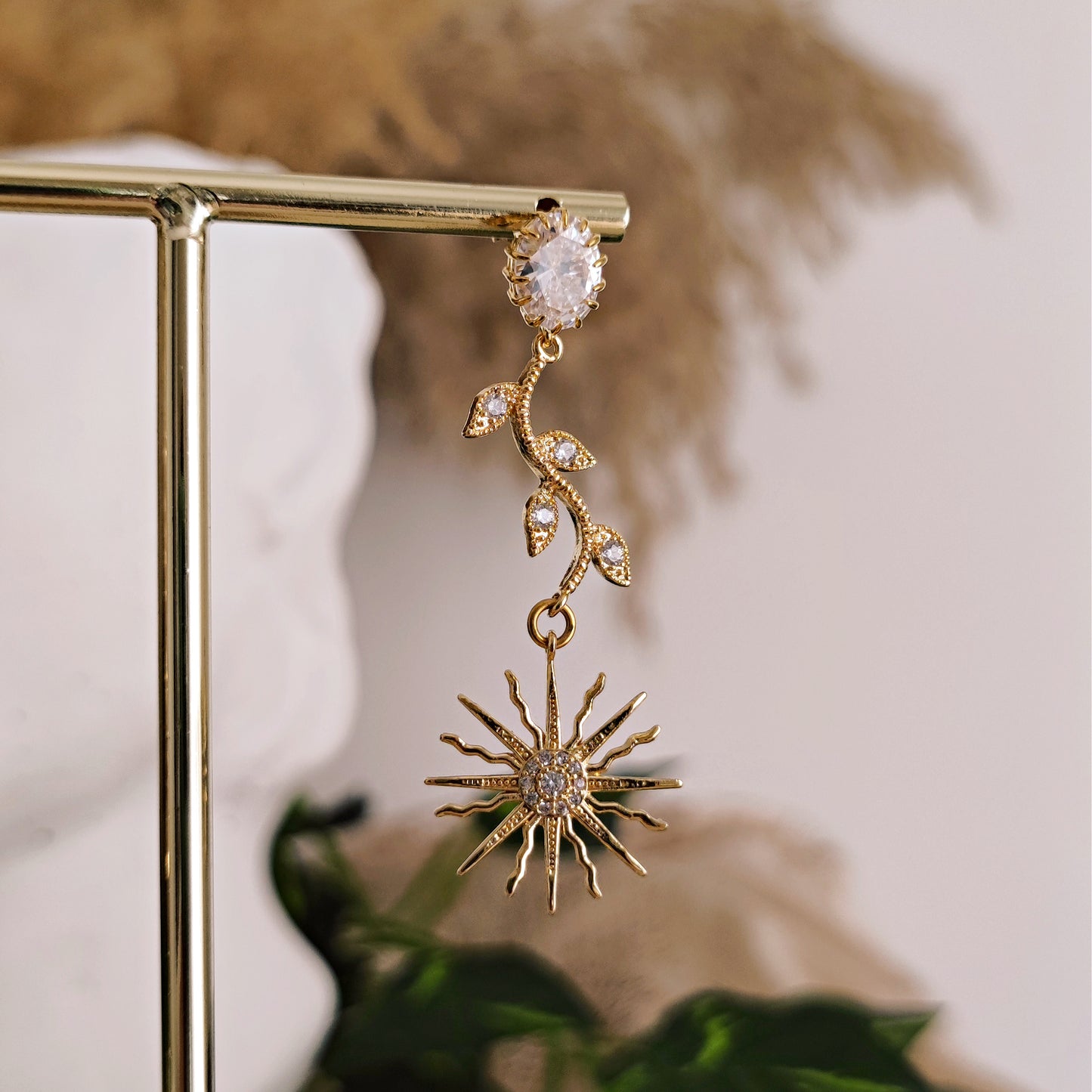 Apollo and Daphne" Earrings with crystals, leaves and suns