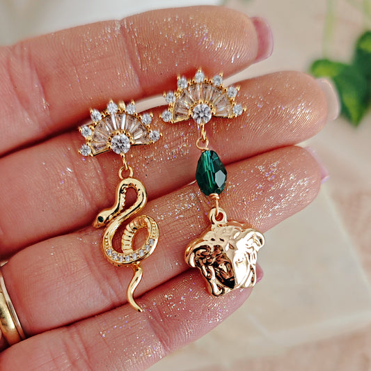 "Medusa" asymmetrical earrings