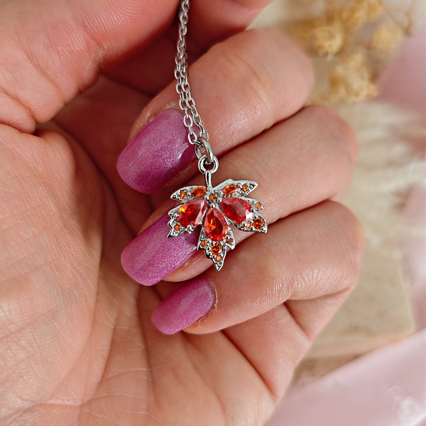 "Magic Maple" necklace, silver