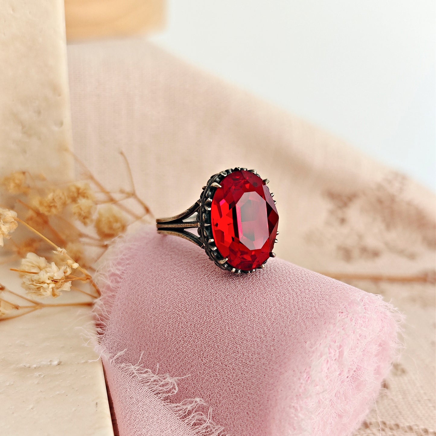 Ruby Red Crystal Ring, Gothic Victorian Statement Ring // SPELL ON YOU