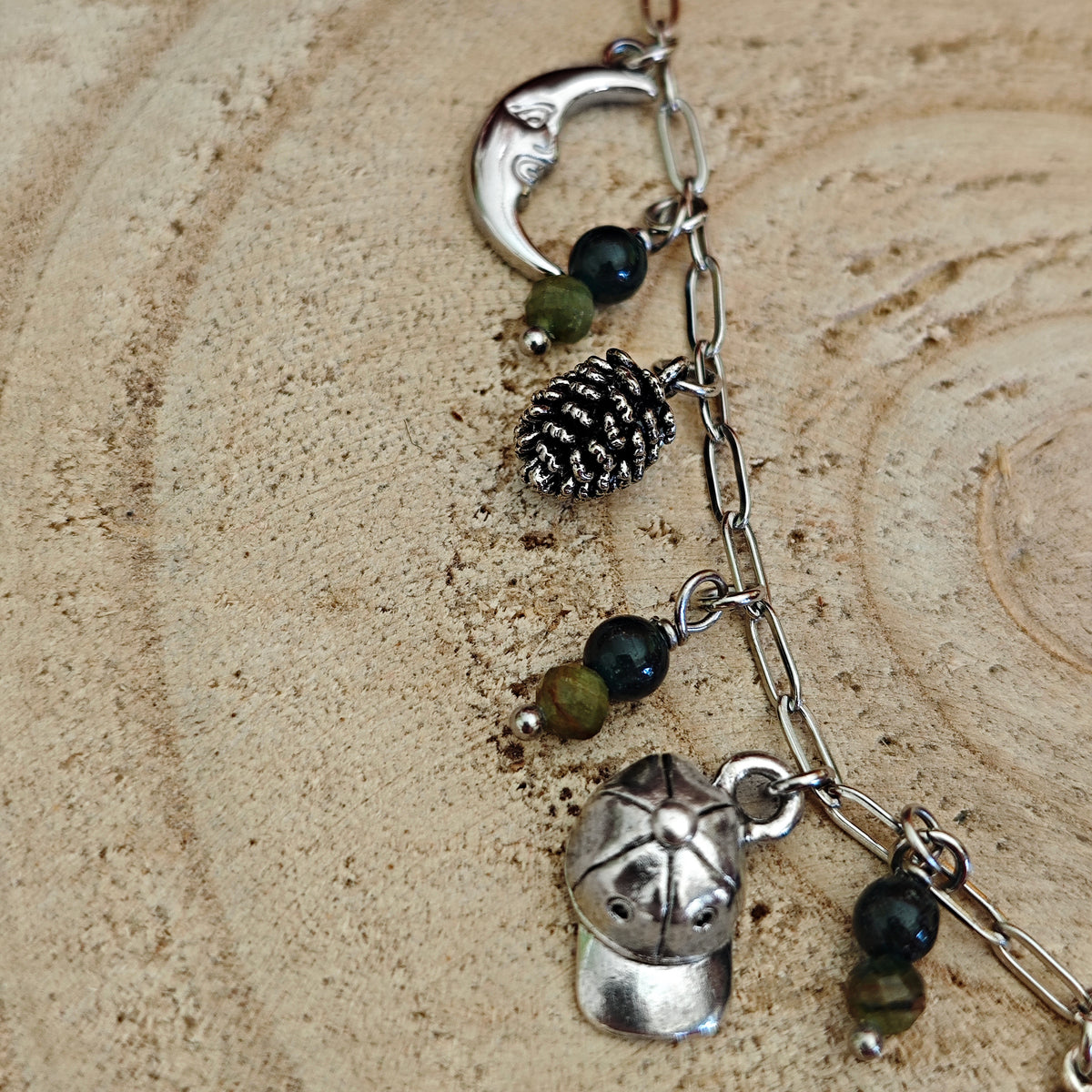 Collana "Hoa Hoa Hoa Season"