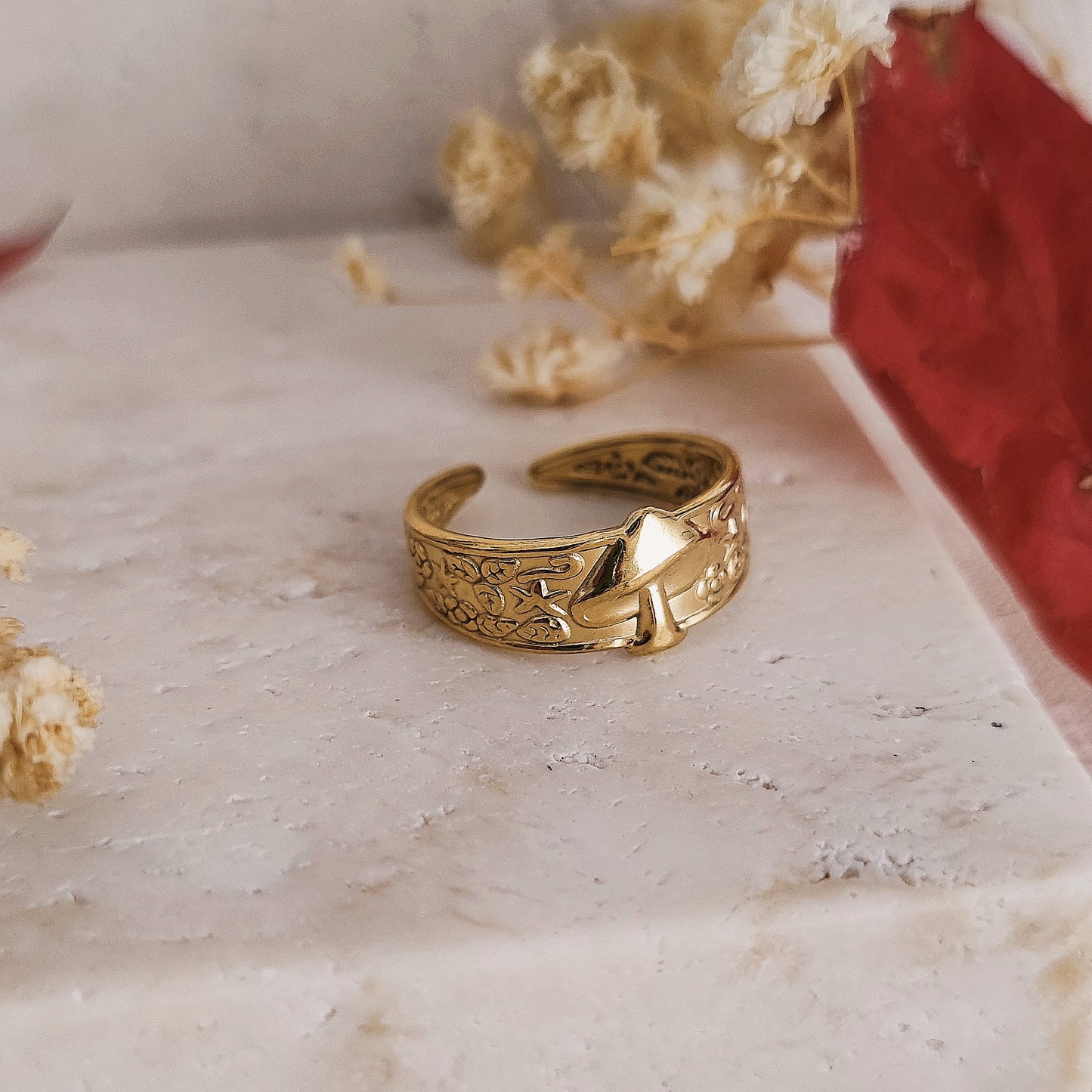 "Fungi" band ring