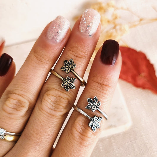 "Falling Leaves" Oak ring
