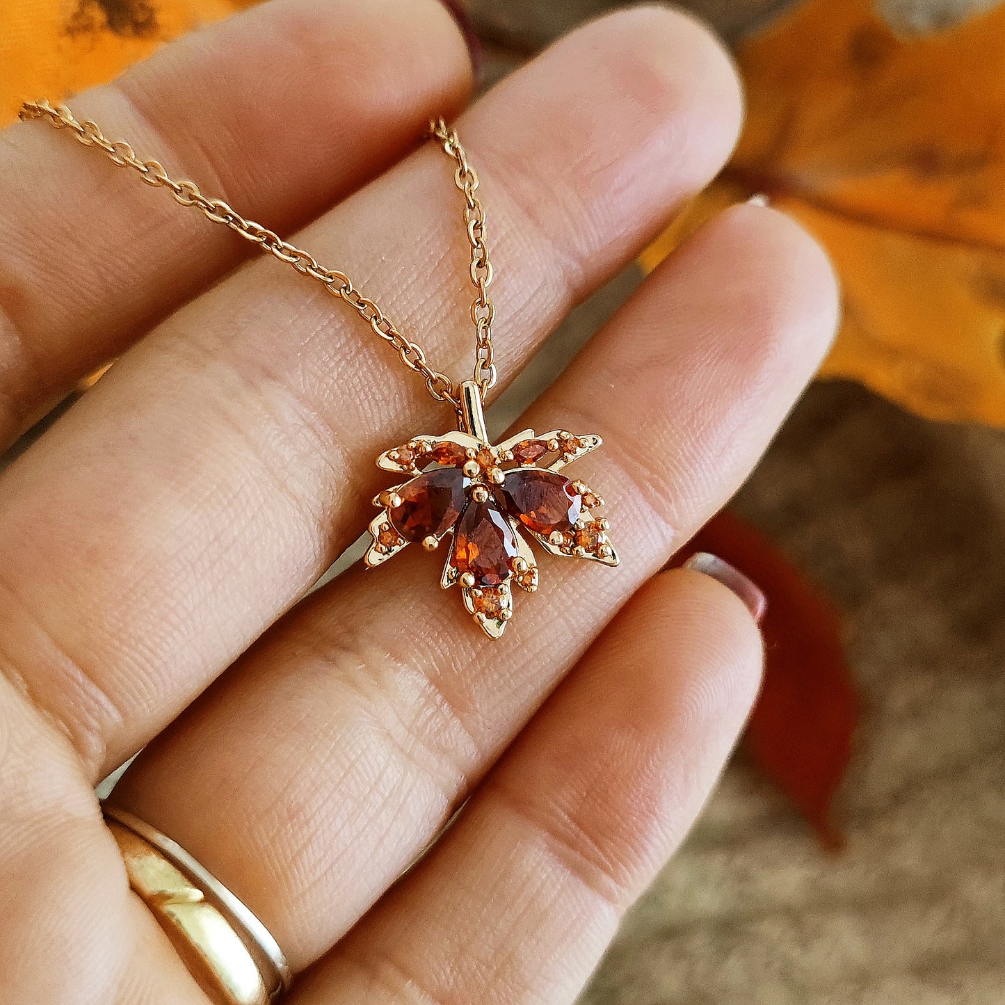 "Magic Maple" necklace, Red