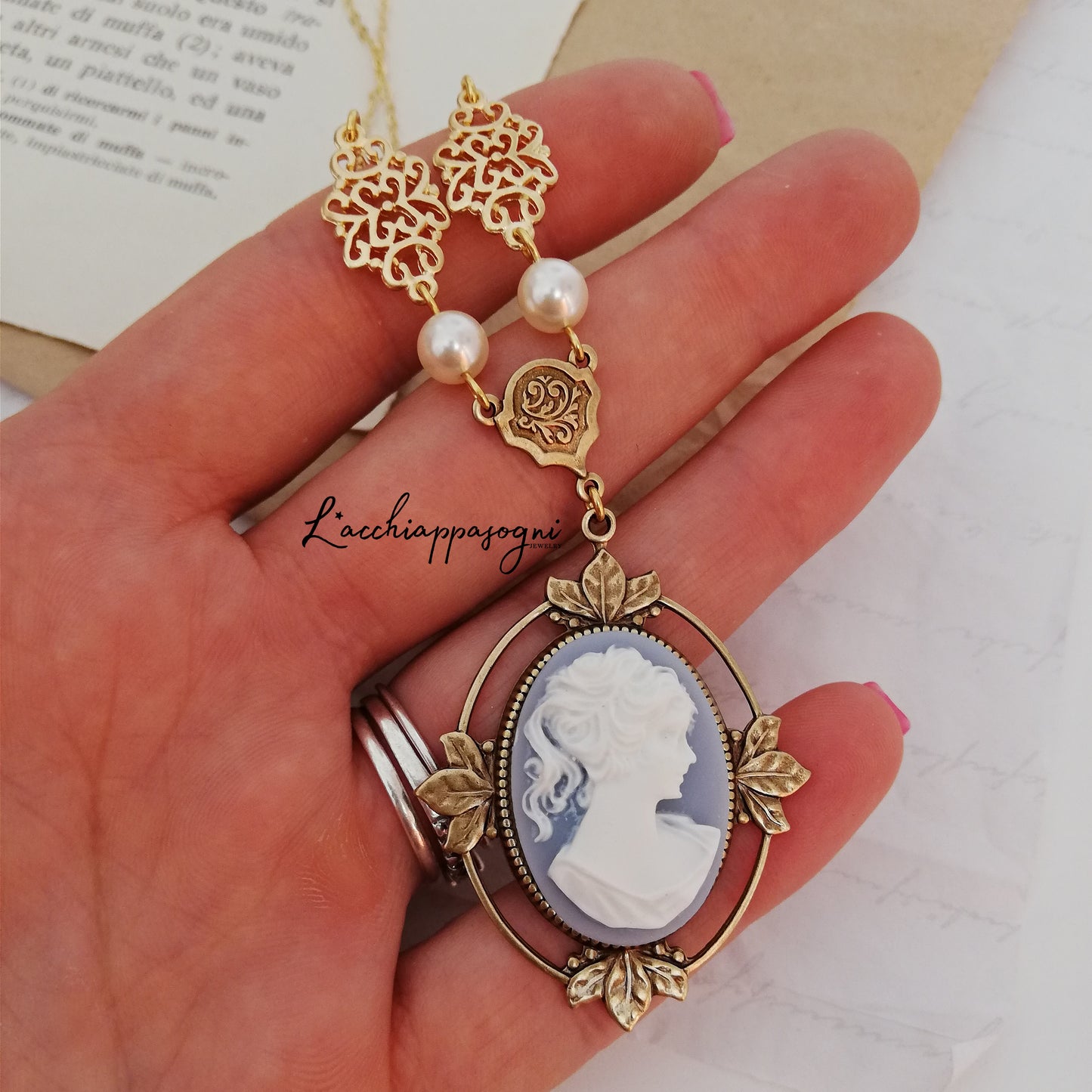 Collana cammeo vittoriano con accenti art deco