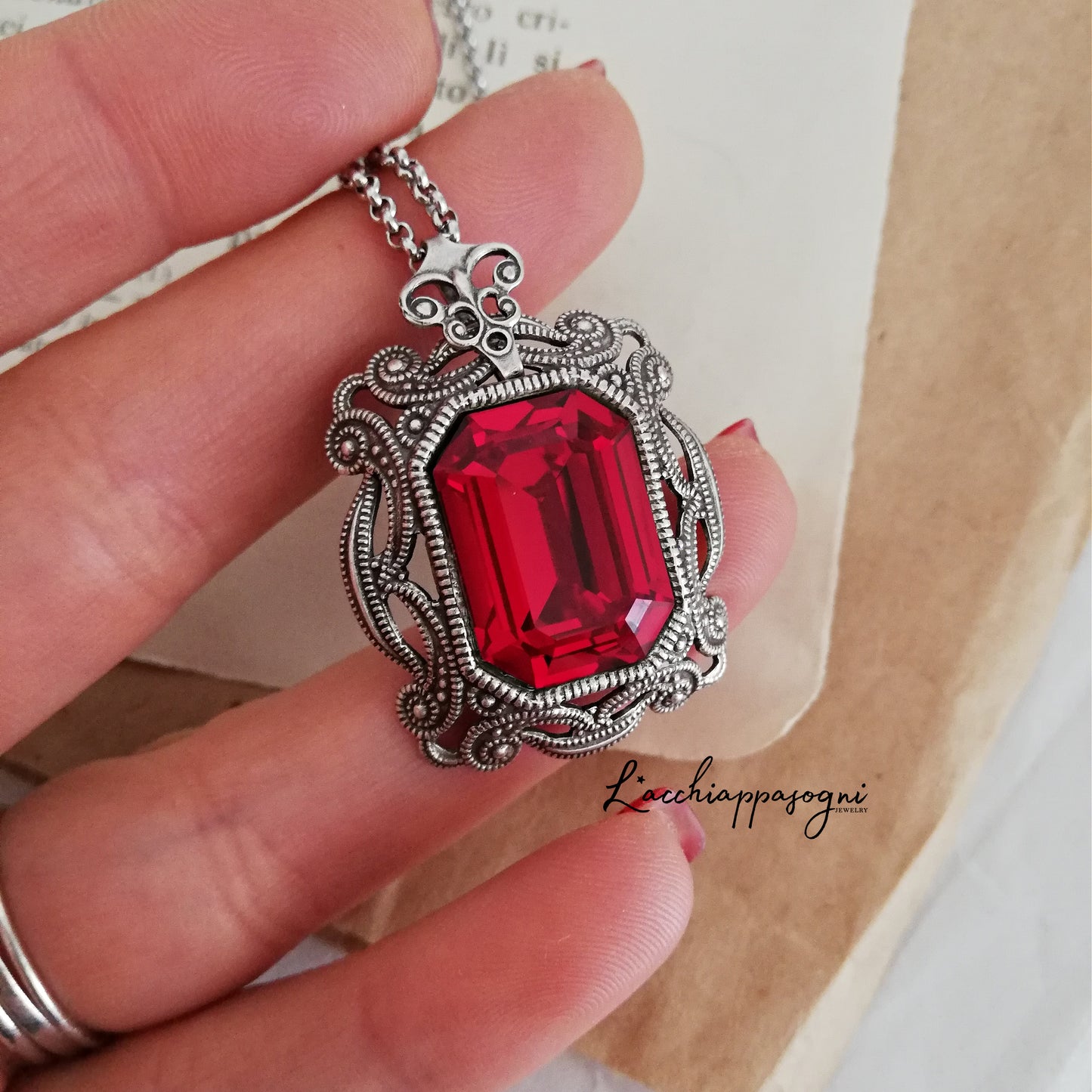 Collana Rubino Vittoriano Bookish