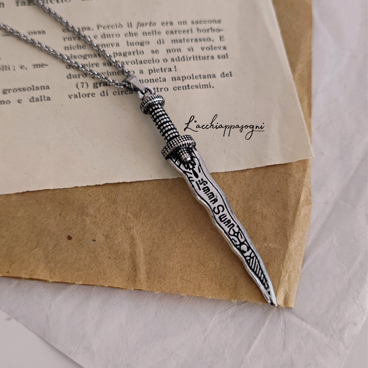 Collana Pugnale del Signore Oscuro