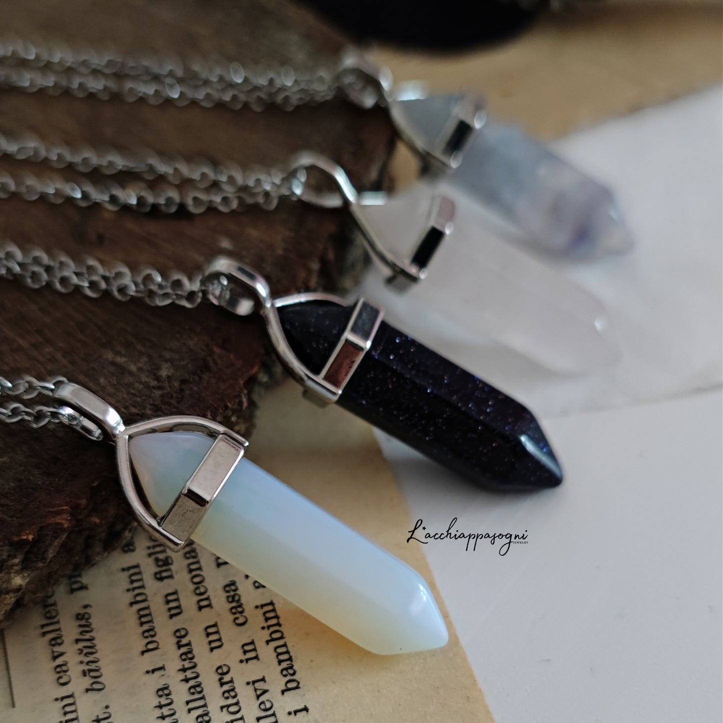 Natural stone "Pointed Pendulum" necklace