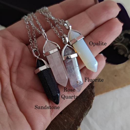 Natural stone "Pointed Pendulum" necklace