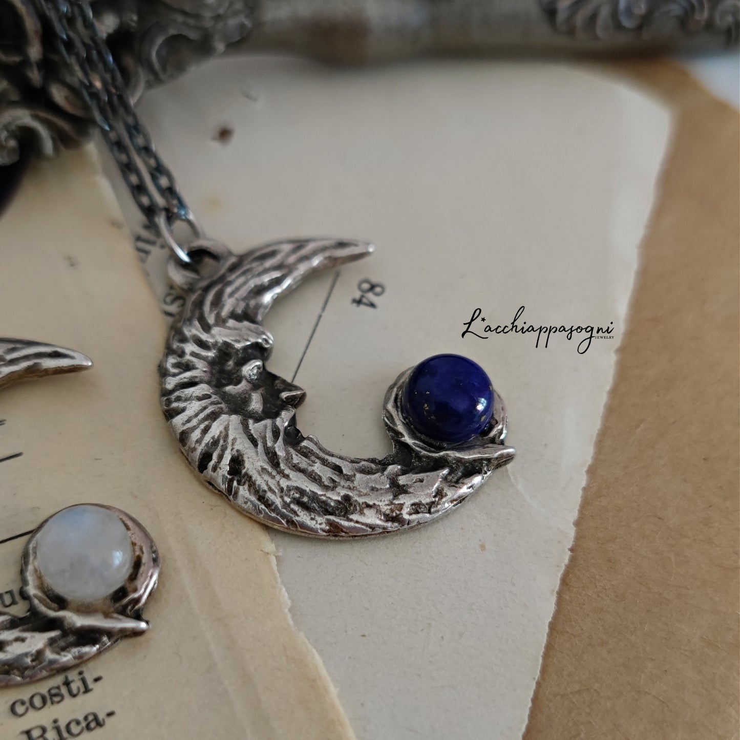 Collana "Sacra Luna" con Lapislazzuli o Pietra di Luna
