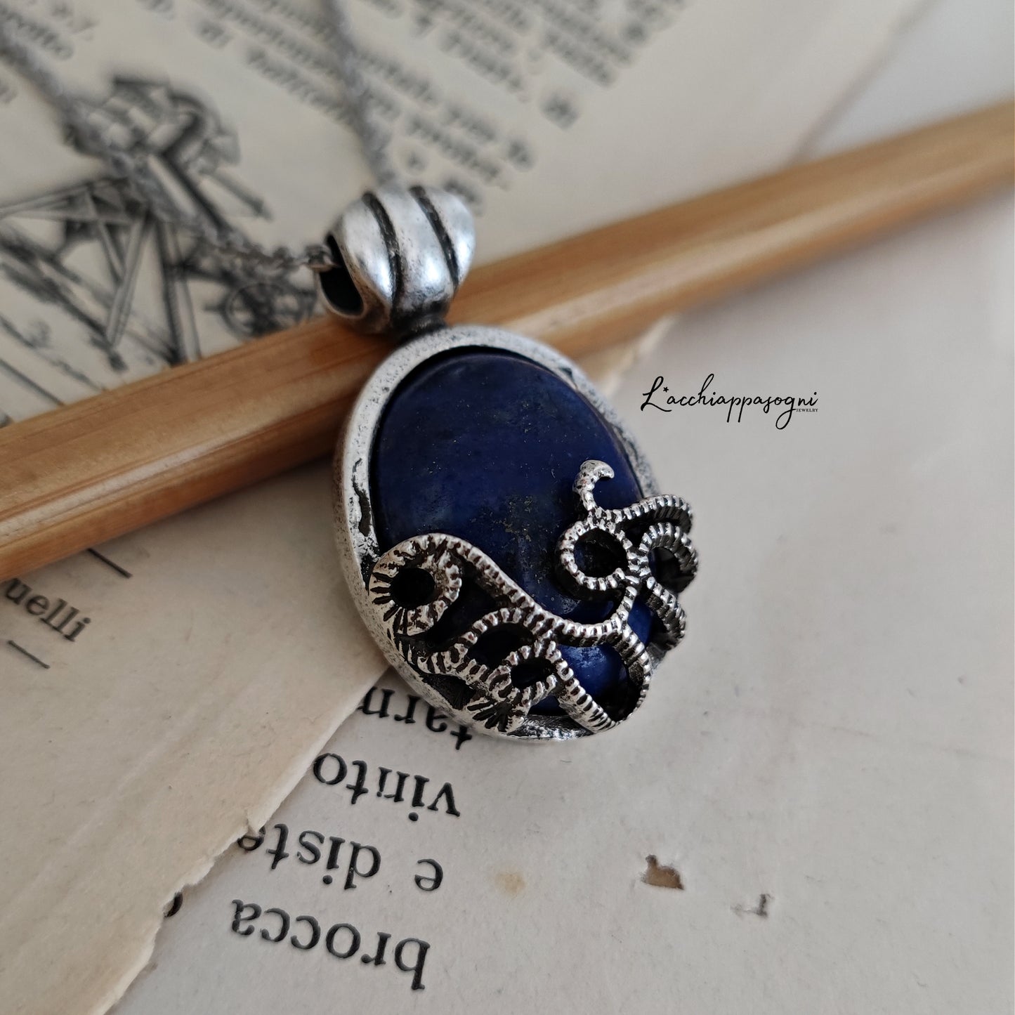 Collana anticata art deco con Lapislazuli