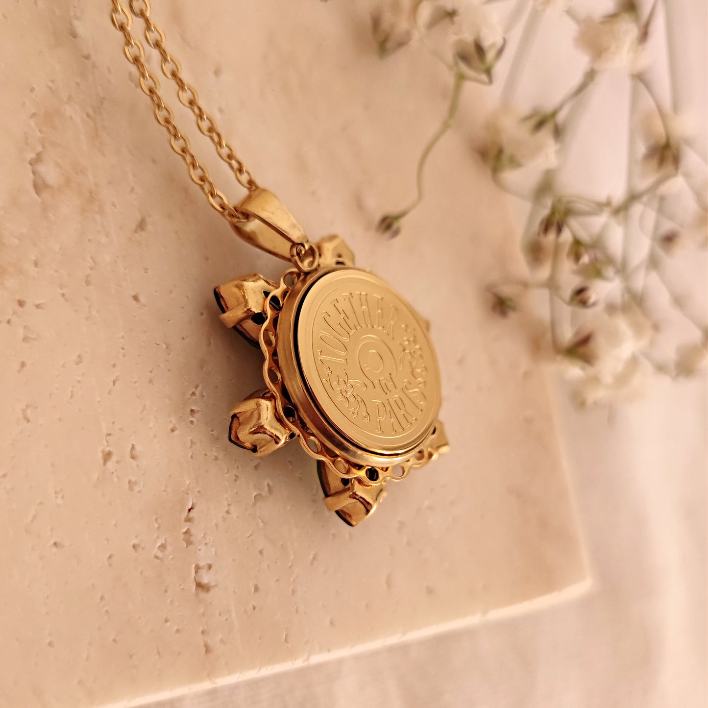 Collana Anastasia con incisione Together in Paris VINTAGE CHRYSOLITE M