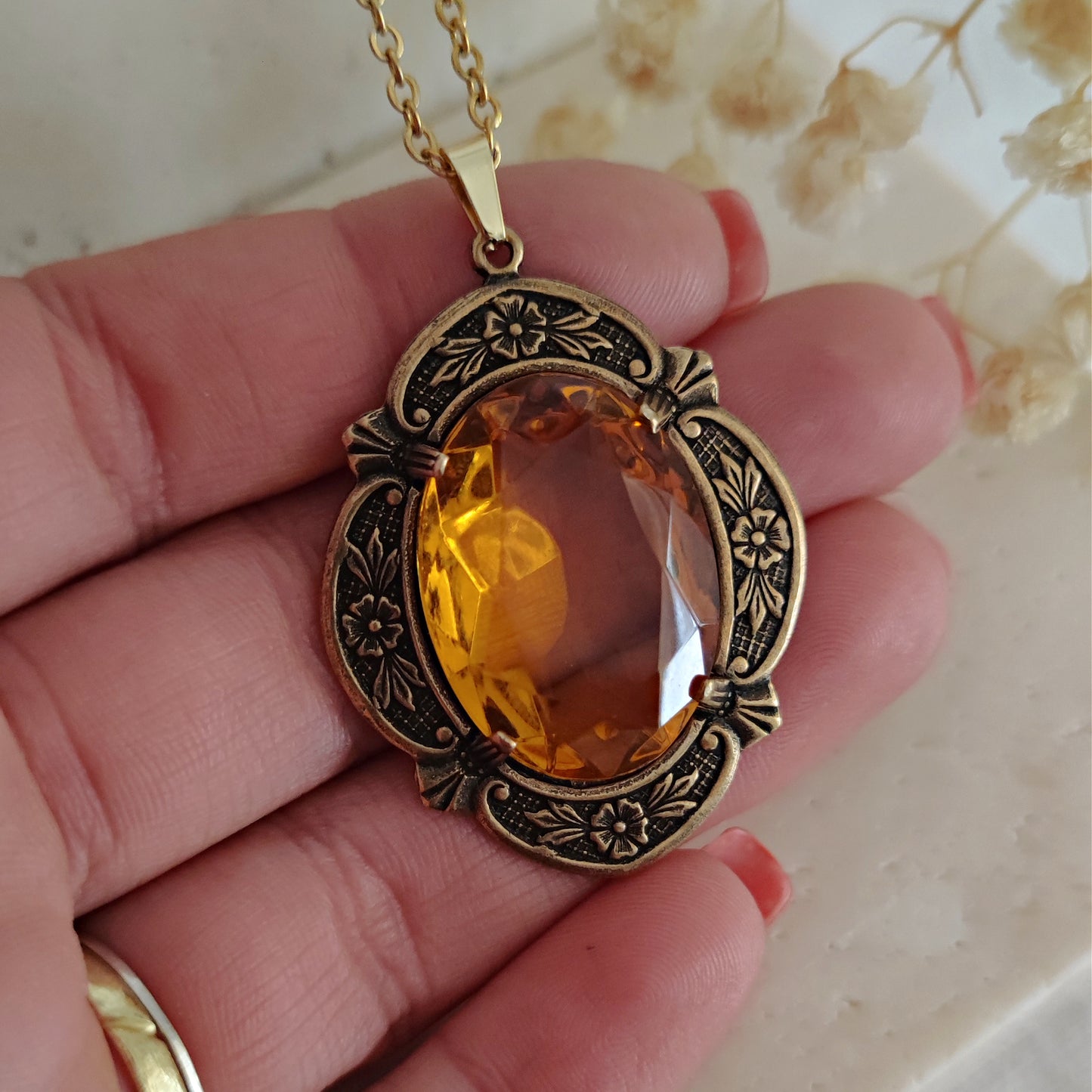 Collana Talismano Strega