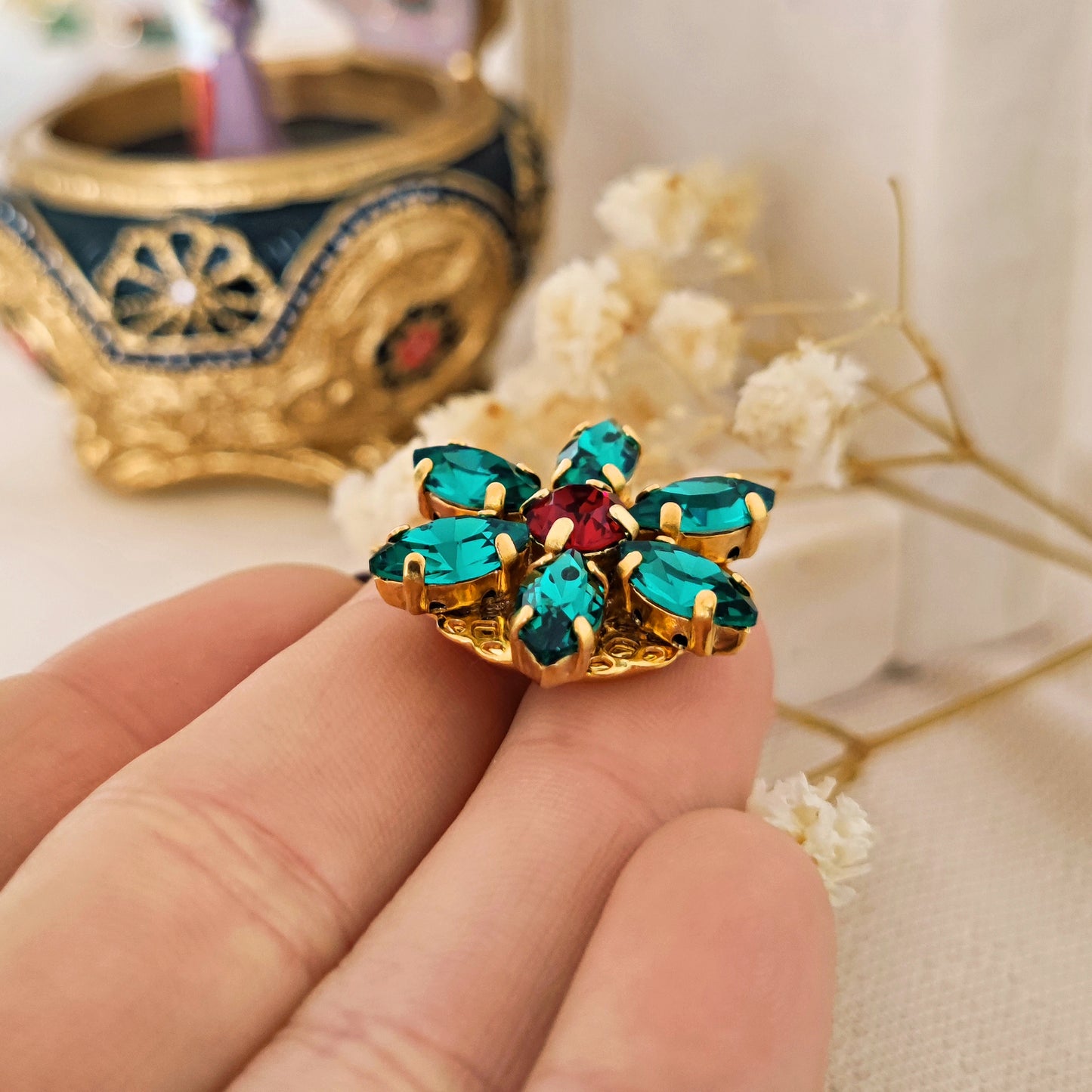 Anastasia con incisione Together in Paris Aurora Light Emerald M