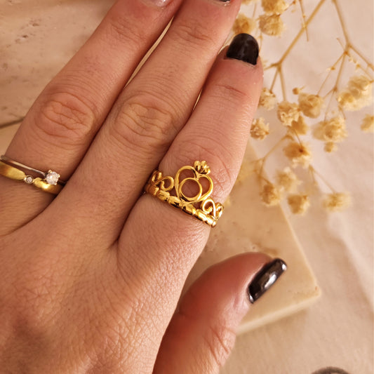 Sailor Moon inspired "Moon Crisis Compact" ring