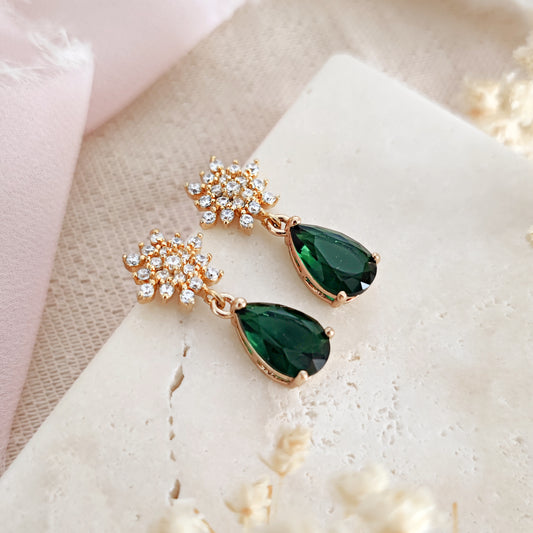 Golden Stud Earrings with Emerald Green Drops // MIRAGE