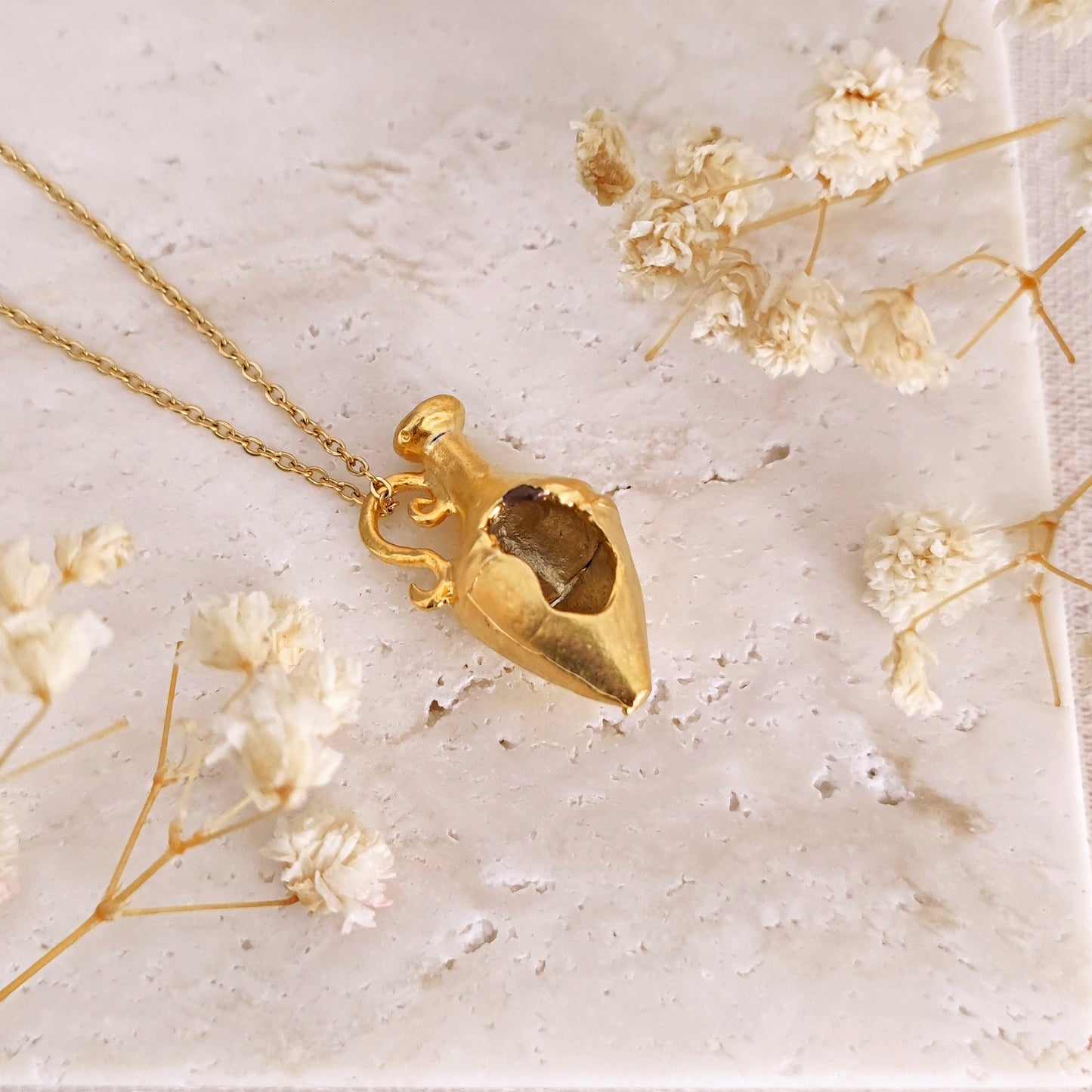 Ancient Greek Amphora Necklace // CALYPSO