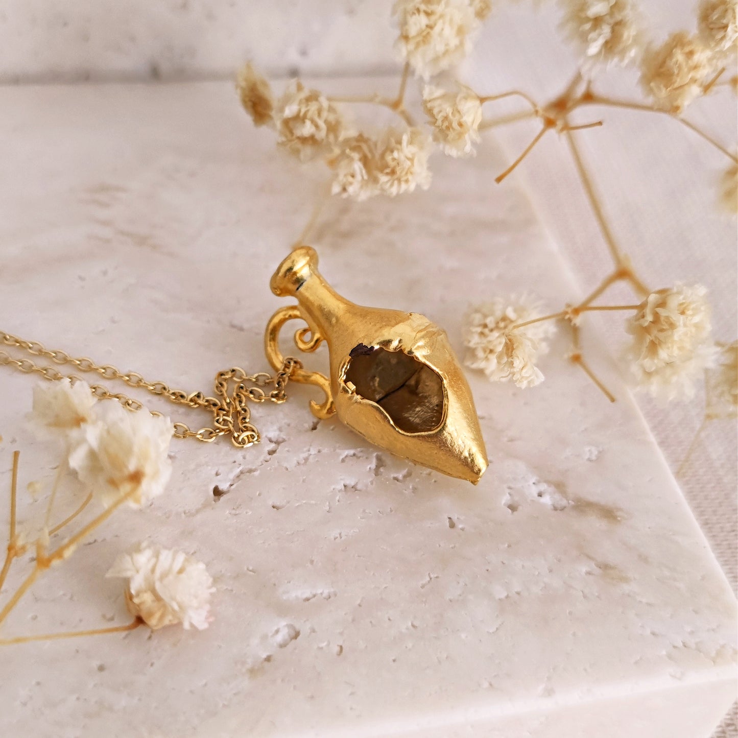 Ancient Greek Amphora Necklace // CALYPSO