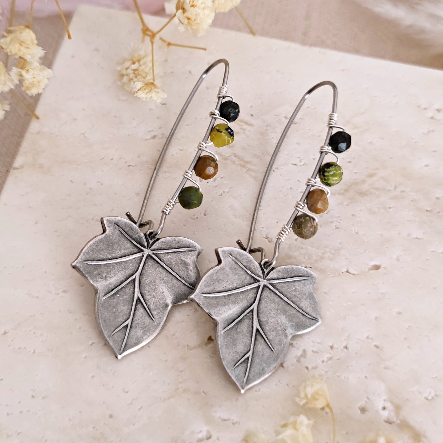 Large drop earrings with leaves and Unakite beads // ERED