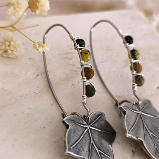 Large drop earrings with leaves and Unakite beads // ERED