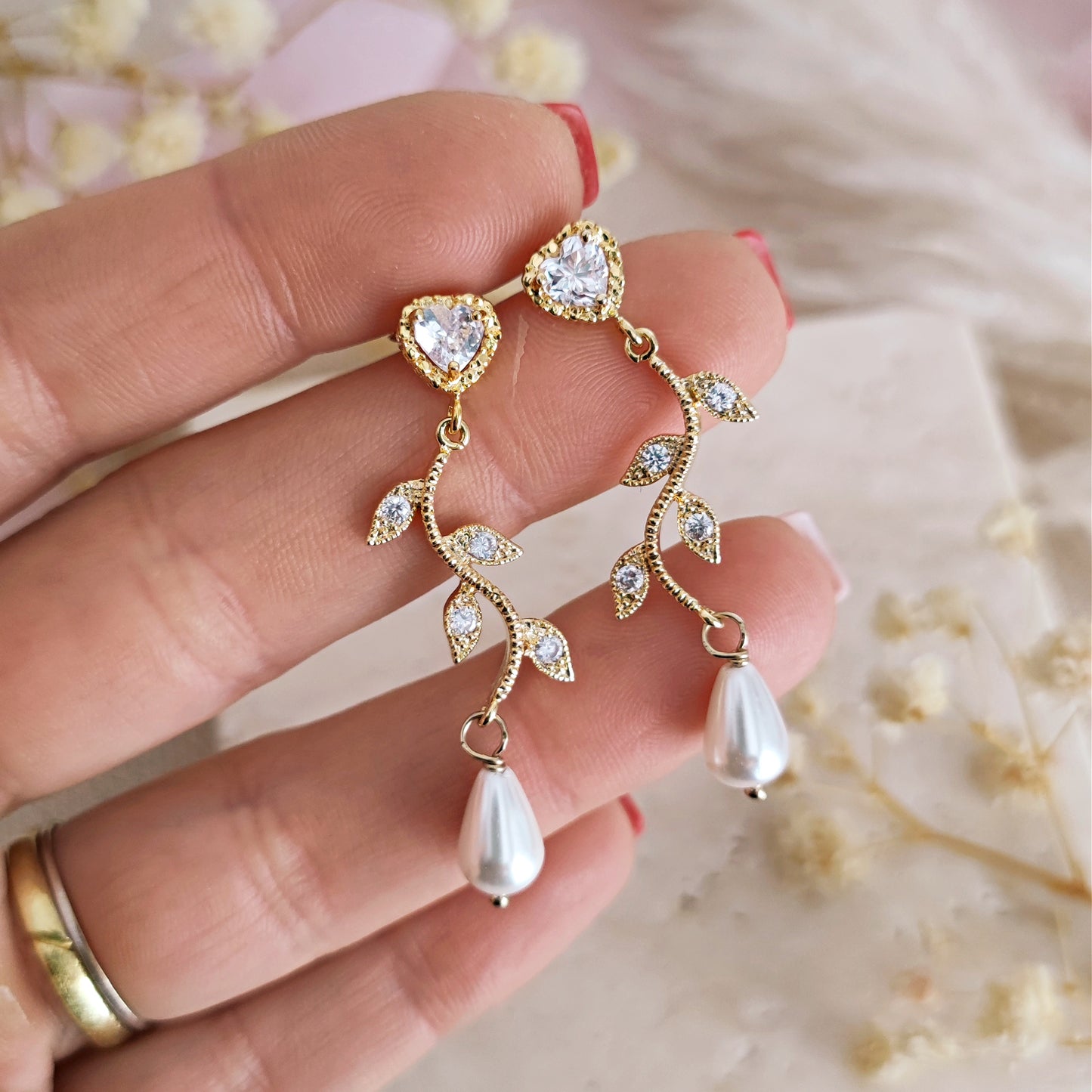 Heart Drop earrings with branches, crystals and drop pearls // MAURELLE