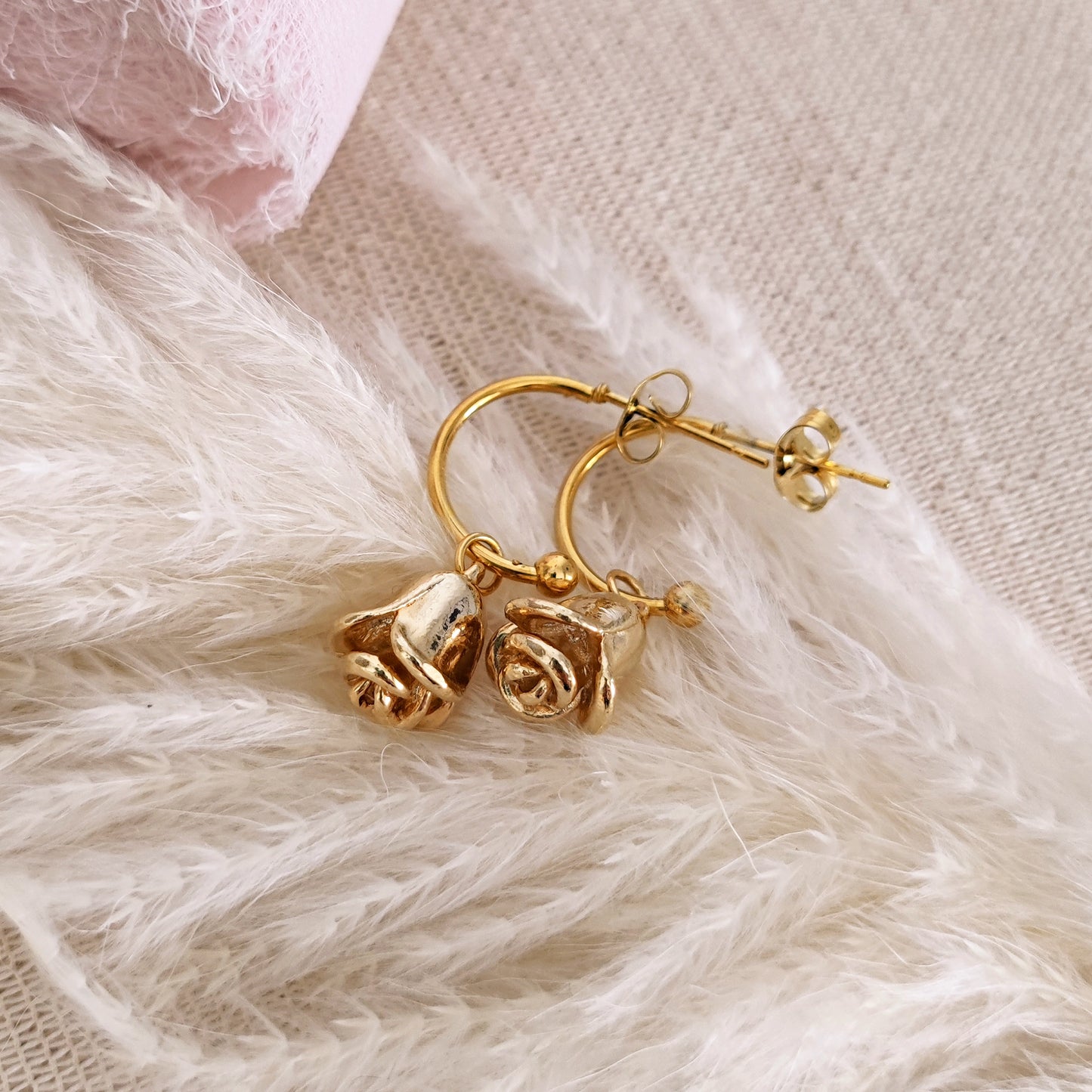 Rosebud drop earrings// AURORA