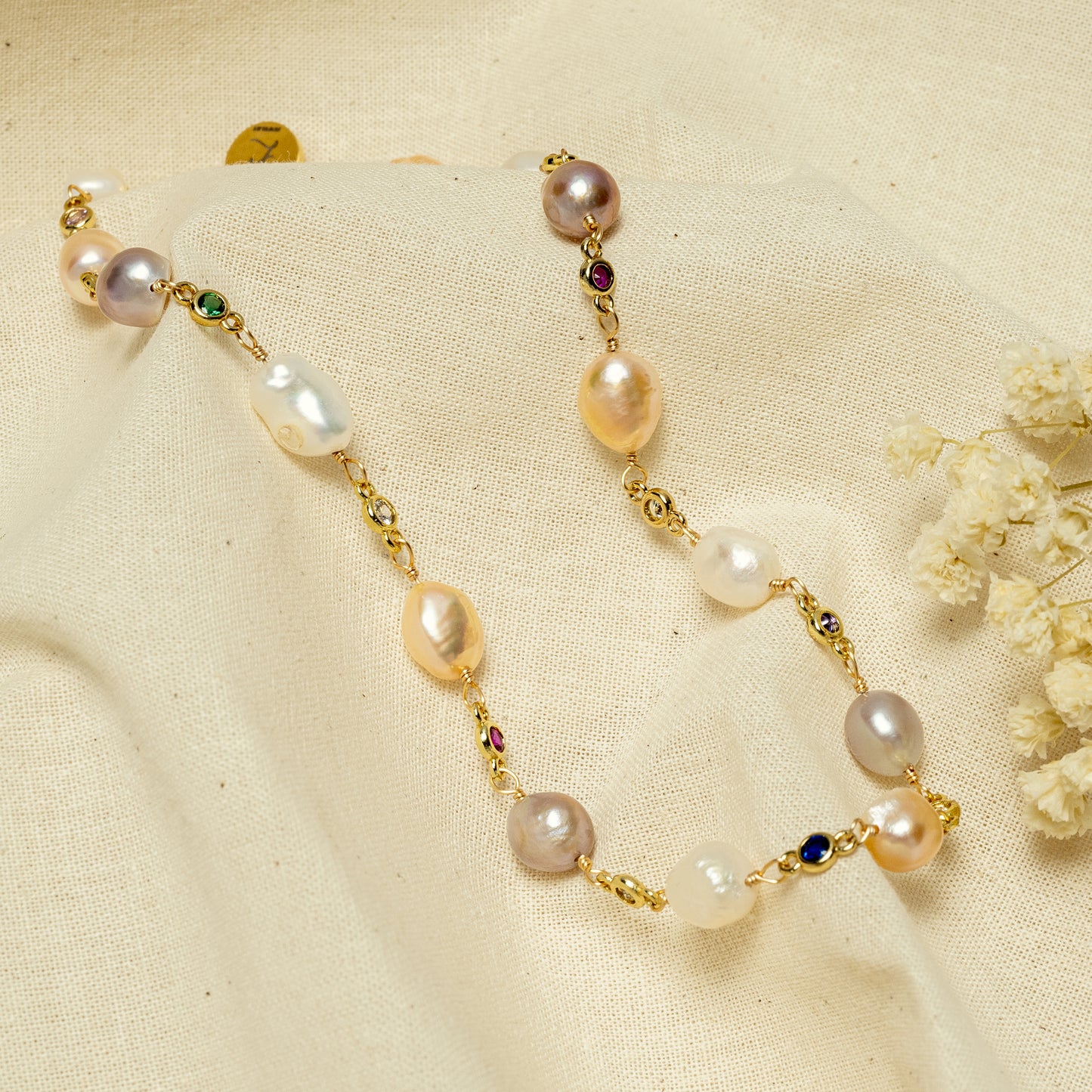 Choker "Adele" con perle d'acqua dolce e zirconi