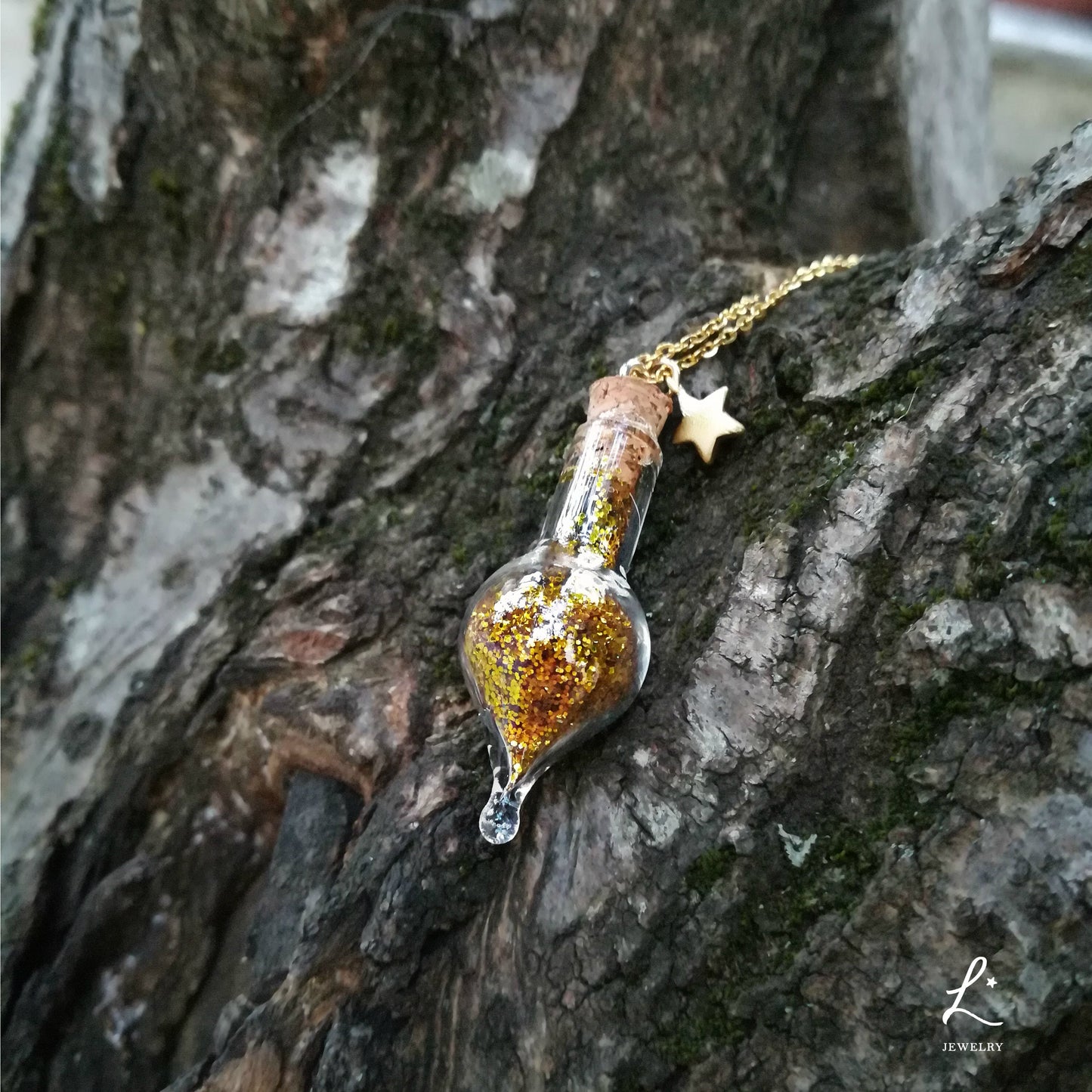 Liquid Luck potion necklace