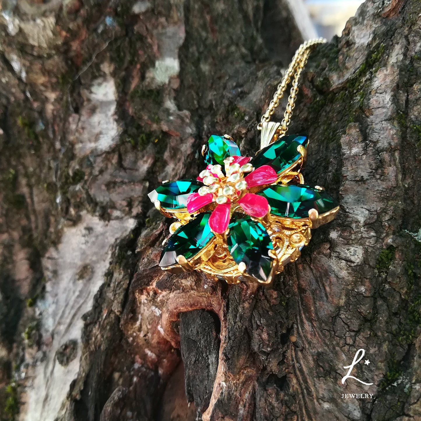 Collana Anastasia con incisione Together in paris EMERALD D