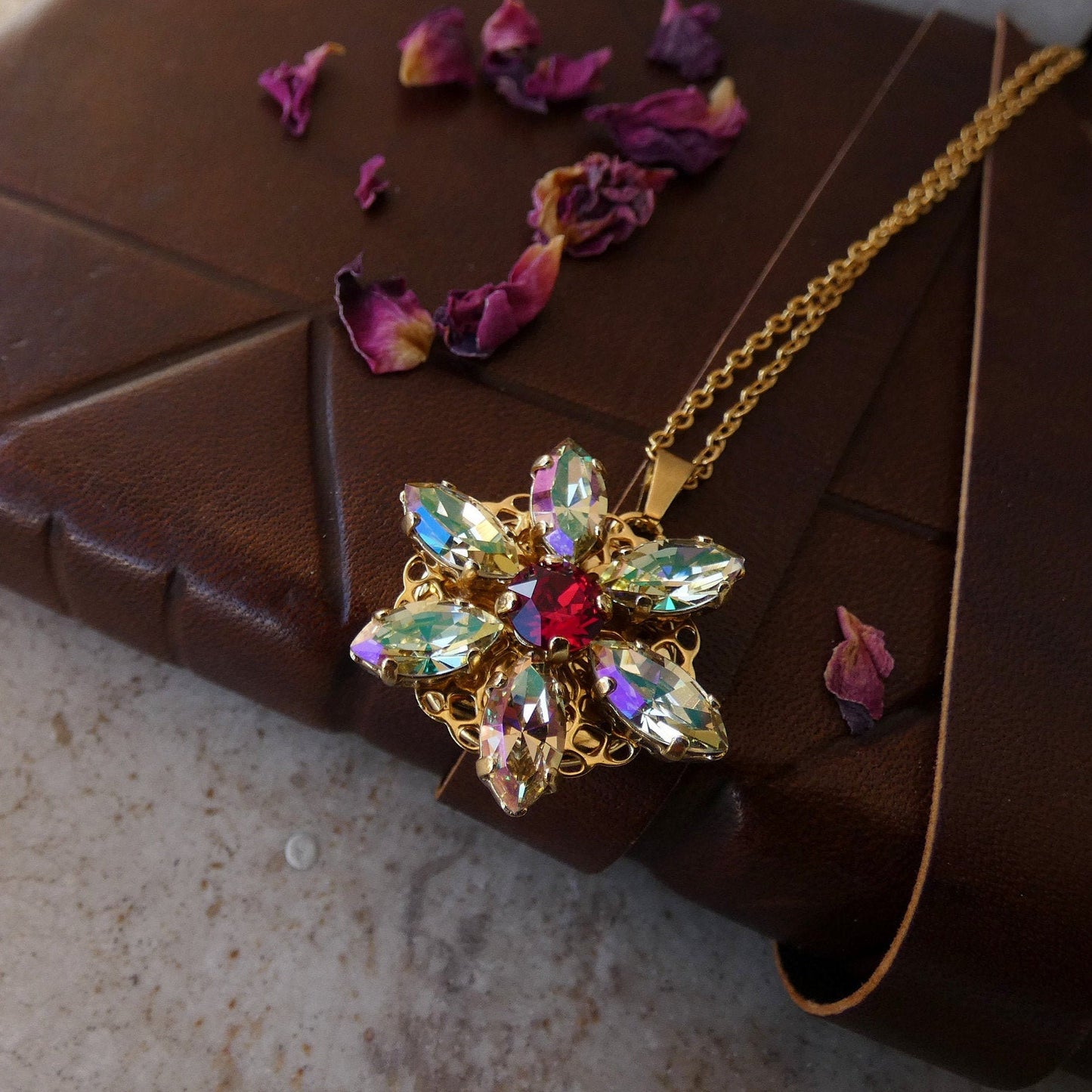 Anastasia ENGRAVED Necklace Together in Paris LUMINOUS GREEN M