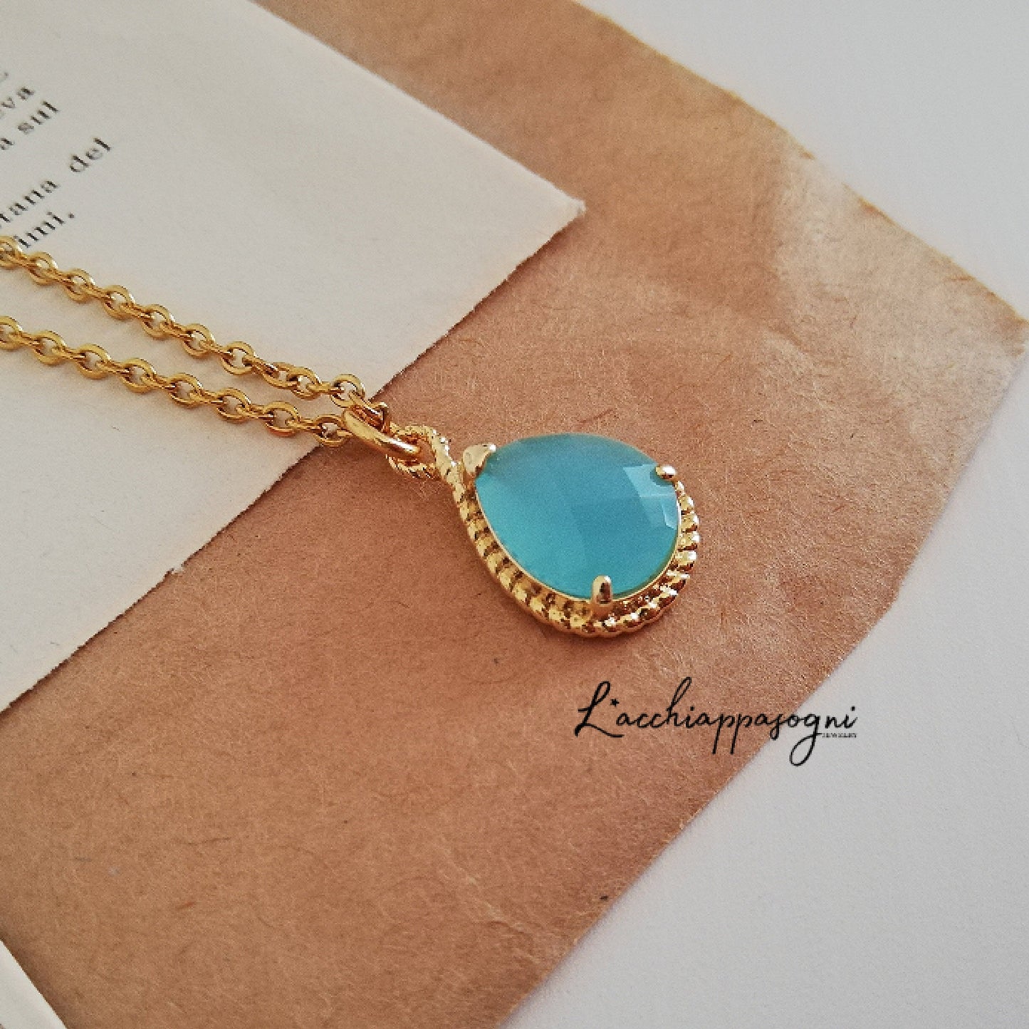 Collana Mary Stuart con goccia turchese in vetro