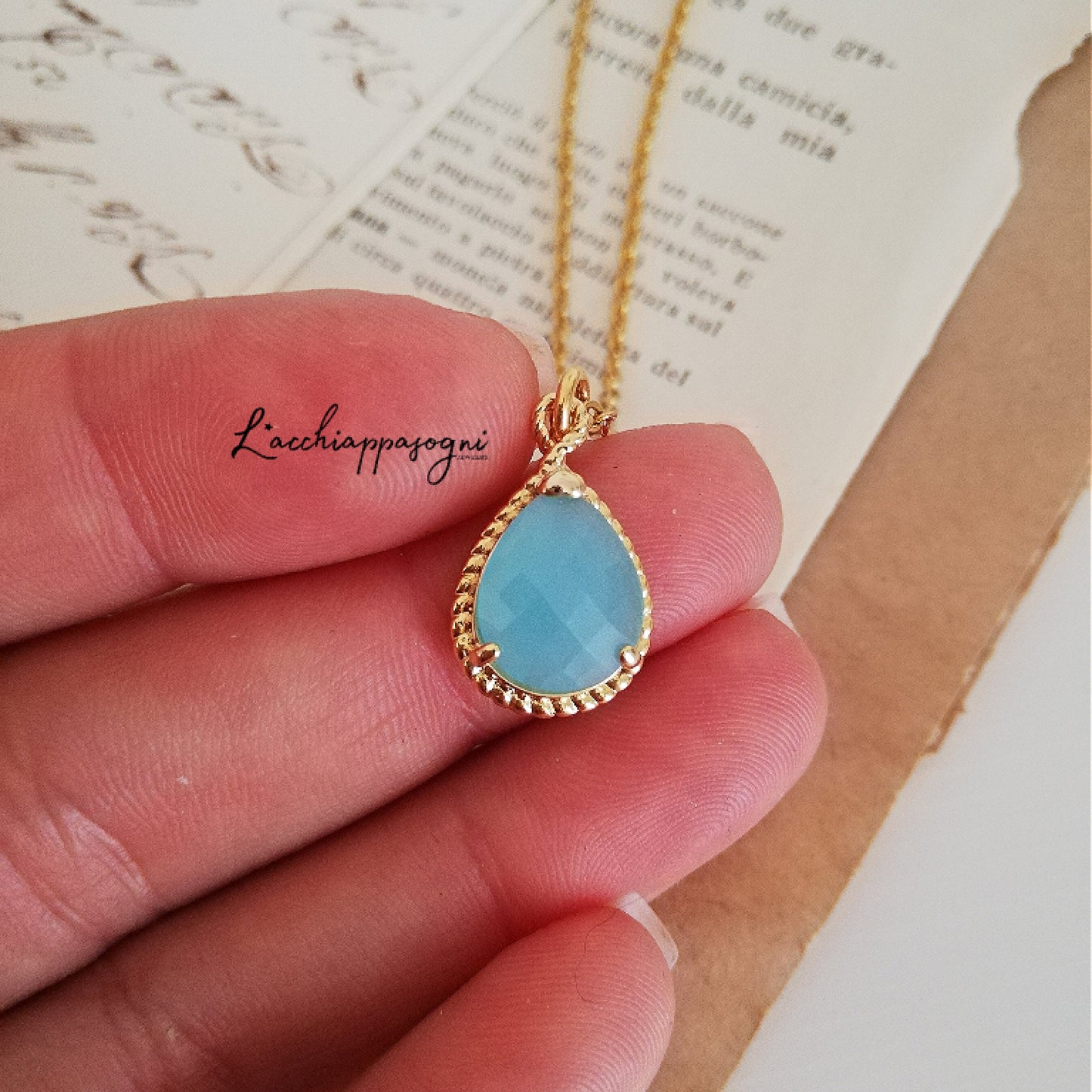 Collana Mary Stuart con goccia turchese in vetro