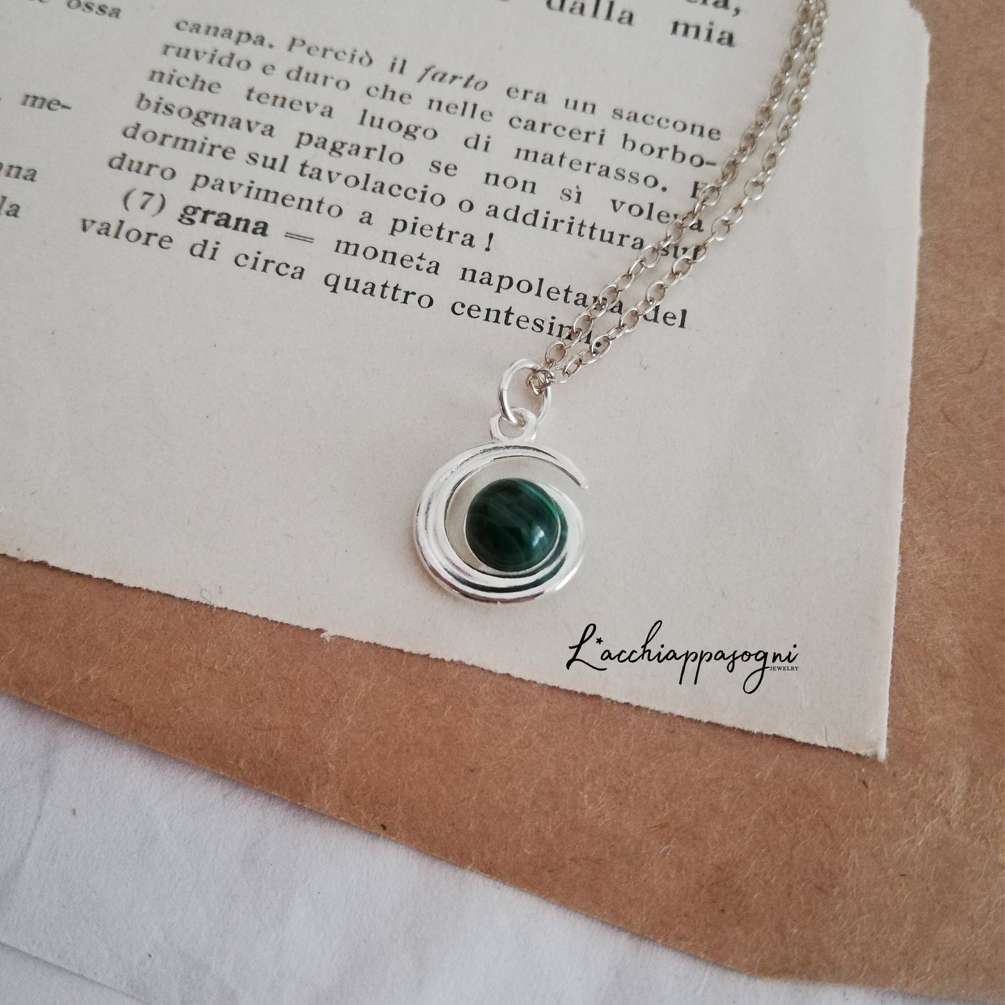 Collana Mezzaluna con Malachite, versione 2