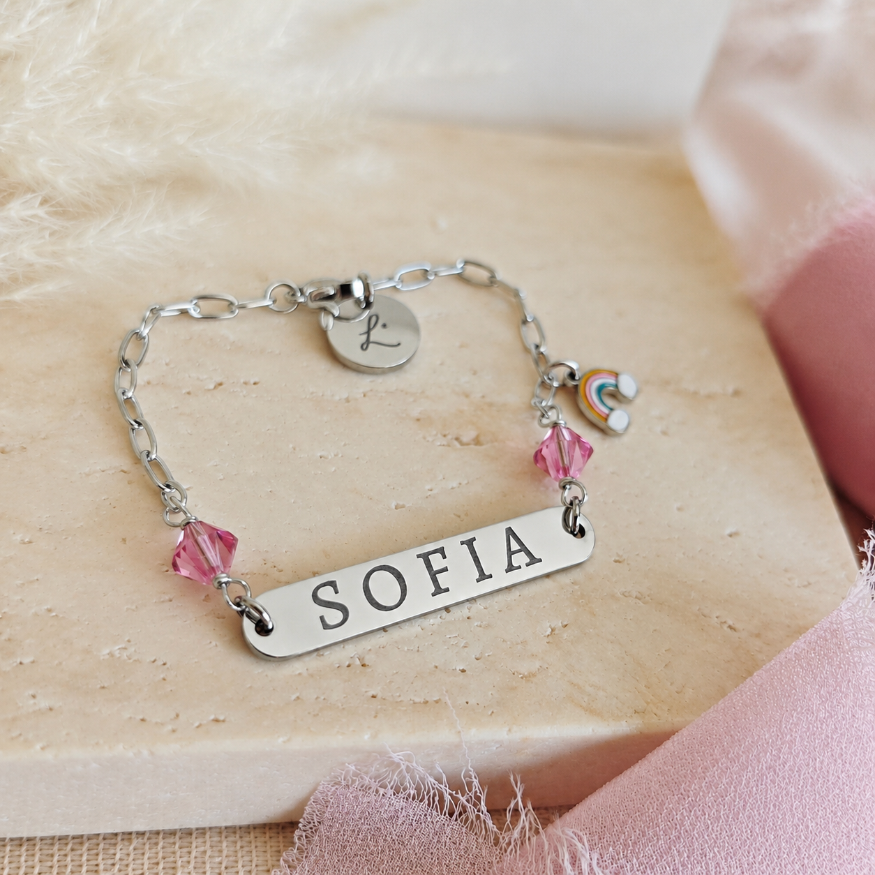 Bracciale con incisione, cristalli e charm personalizzabili